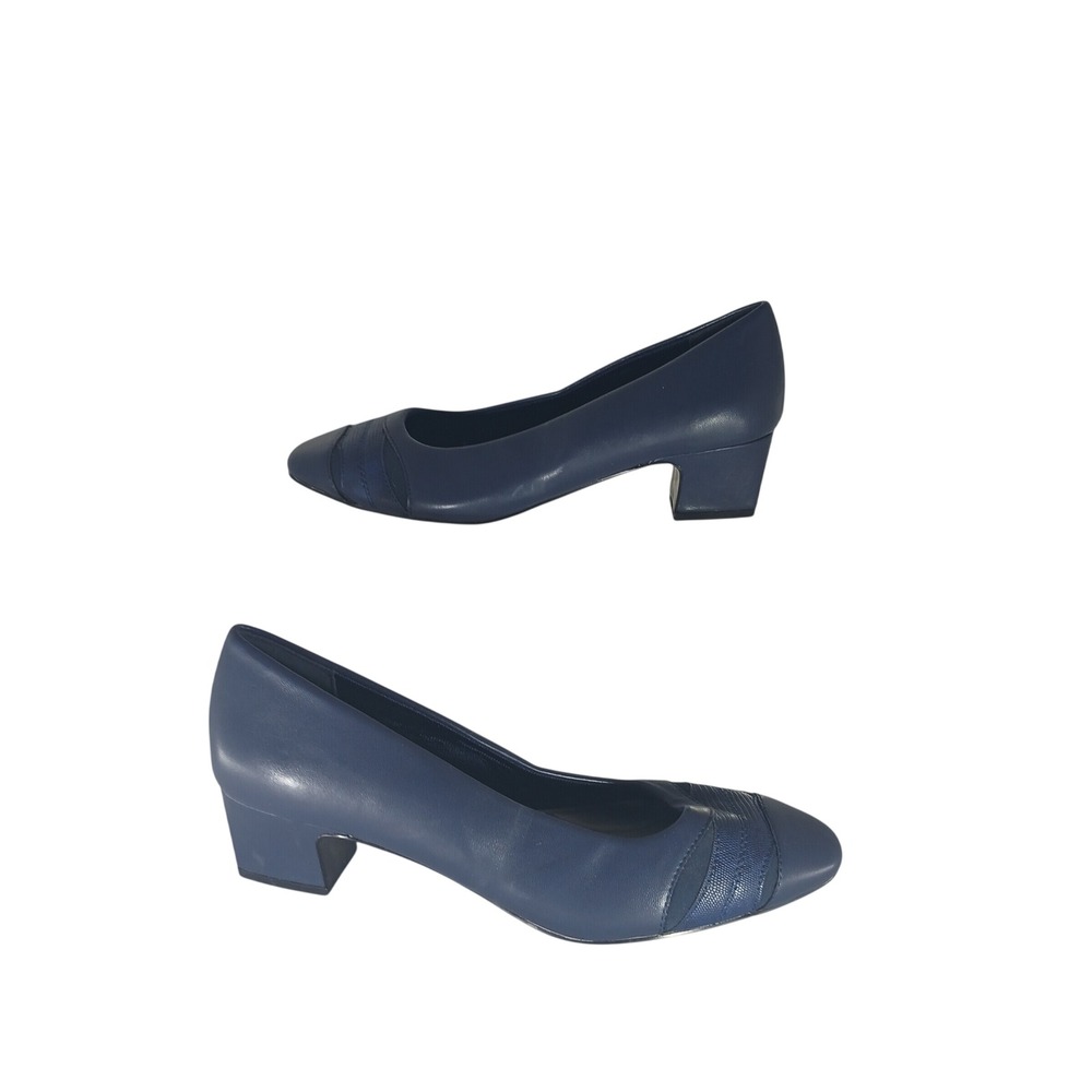 Easy Street Pumps 9M Navy Blue Block Heel Professional Officecore 31-0350